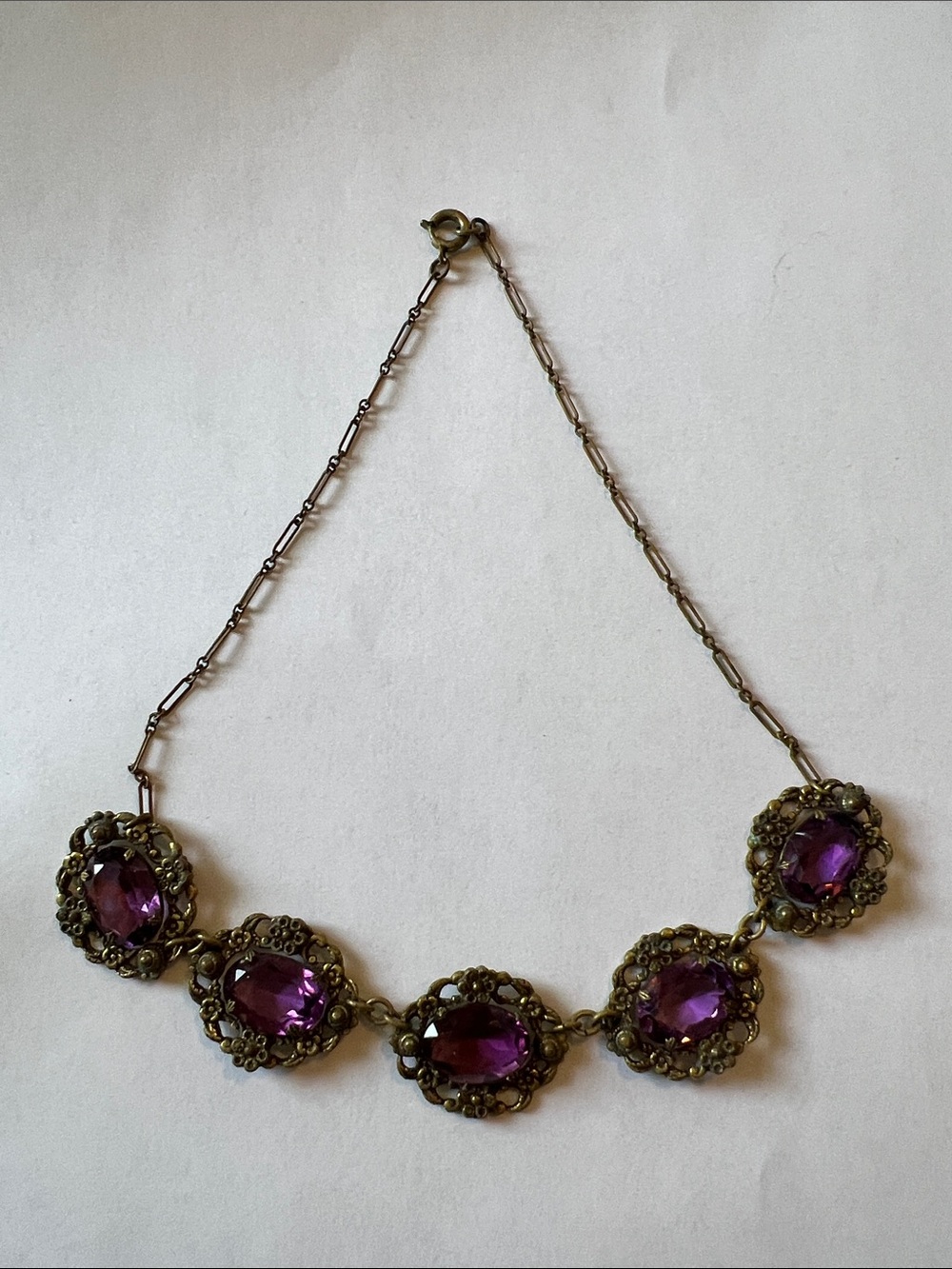 Vintage 30s Art Deco Czech gilt filigree purple amethyst glass necklace